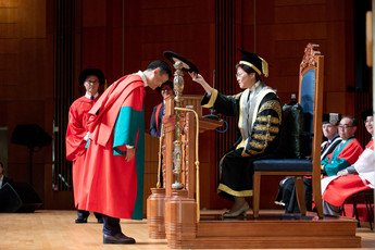 頒授名譽社會科學博士學位予馬雲博士