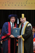 (From left) Dr Jimmy TANG Kui Ming and Pro-Chancellor Dr the Honourable Sir David Li Kwok-po
