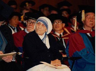 Conferment of degree of Doctor of Social Sciences <i>honoris causa</i> upon The Reverend Mother TERESA