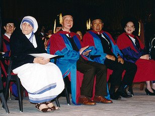 The Honorary Graduates of the 146th Congregation 