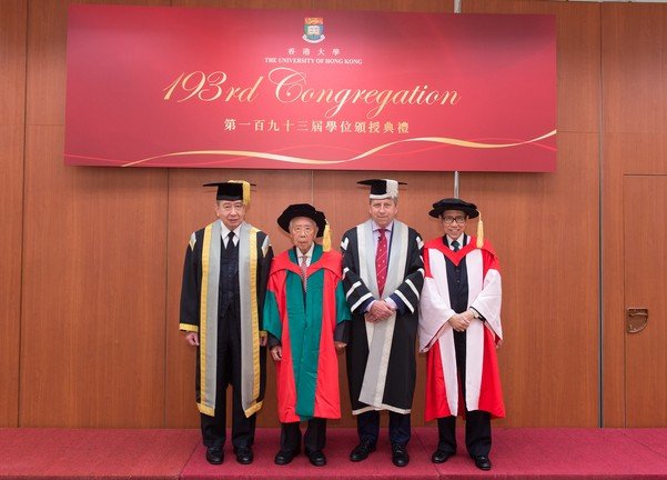 HKU confers an Honorary Degree upon Dr Henry Hu Hung Lick at the 193rd Congregation