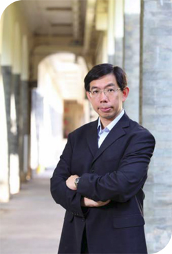 Professor Eric Chen