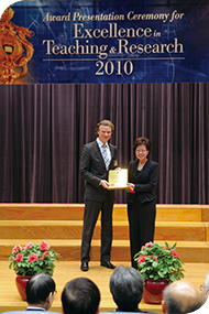 Dr Pomfret was also one of the recipients of
    HKU’s Outstanding Teaching Award in 2010.