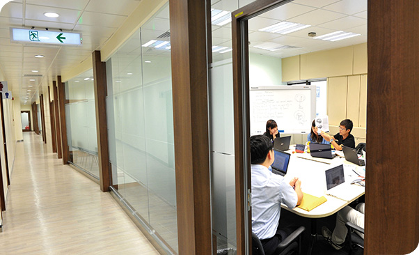 Faculty of Dentistry welcomes new students with the re-designed Problem-based Learning Suite.