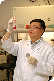 Dr Chen Zhiwei, Director of AIDS Institute, says the novel CCR5 antagonist (TD-0680) may be formulated into microbicide gels to prevent spread of HIV/AIDS through sexual transmission.